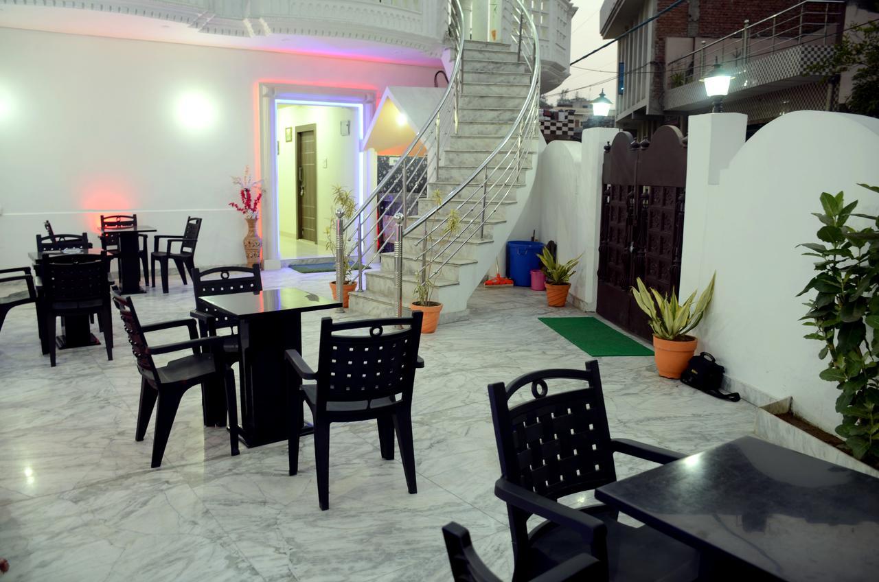 Taj Square A Luxurious Family Homestay Agra  Luaran gambar